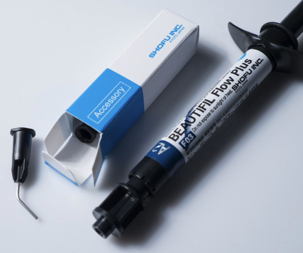 Бютіфіл Флоу Плюс Ф03, шприц 2.2 г (Beautifil Flow Plus F03)