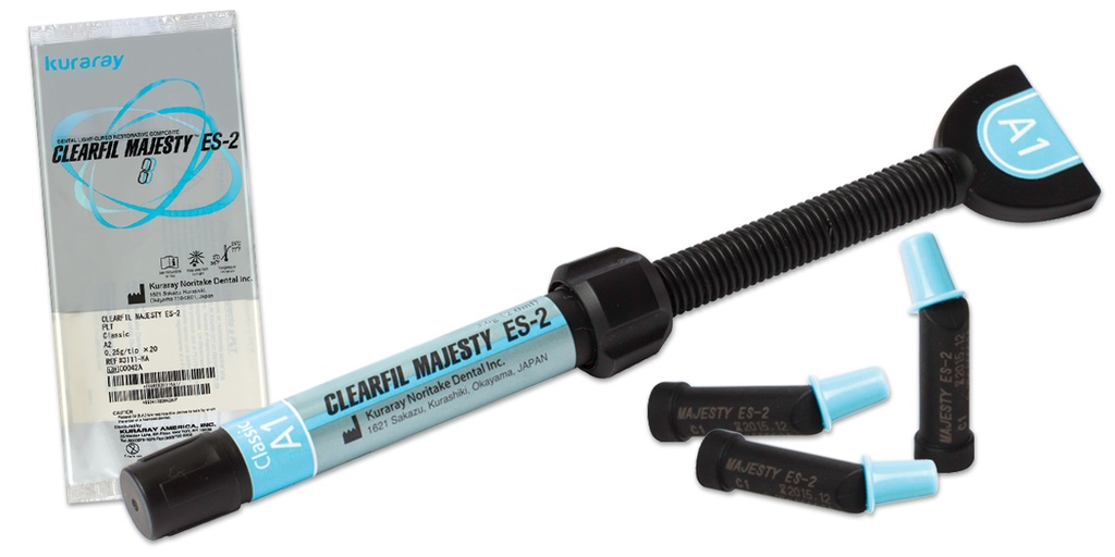 Клірфіл Маджесті Класік, шприц 3.6г/2мл (Clearfil Majesty ES-2 Classic)